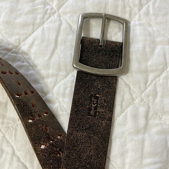 Vintage Brown Levi’s Leather Belt 40” - Picture 2 of 3